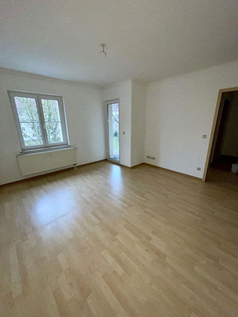 Prenájom bytu 2-izbový 52 m², Einsteinstraße 3, Leipzig, Sasko Prenájom bytu 2-izbový 52 m², Einsteinstraße 3, Leipzig, Sasko