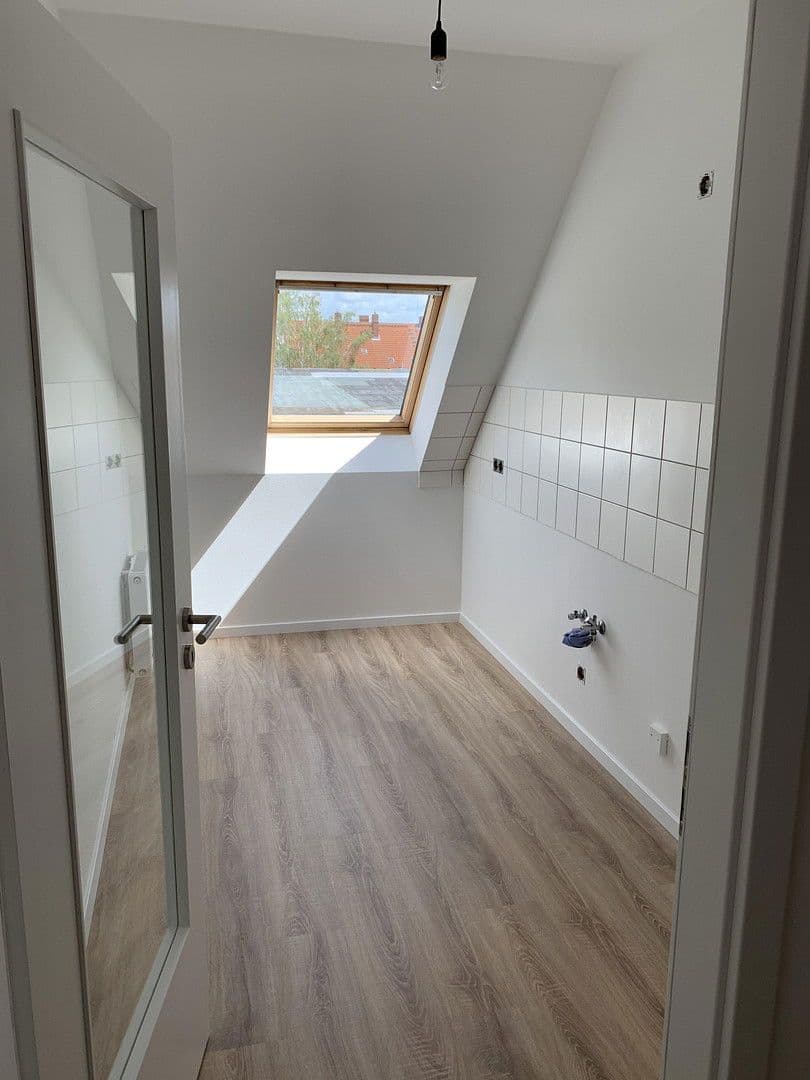 Prenájom bytu 2-izbový 48 m², Stieglitzstraße 105, Leipzig, Sasko Prenájom bytu 2-izbový 48 m², Stieglitzstraße 105, Leipzig, Sasko
