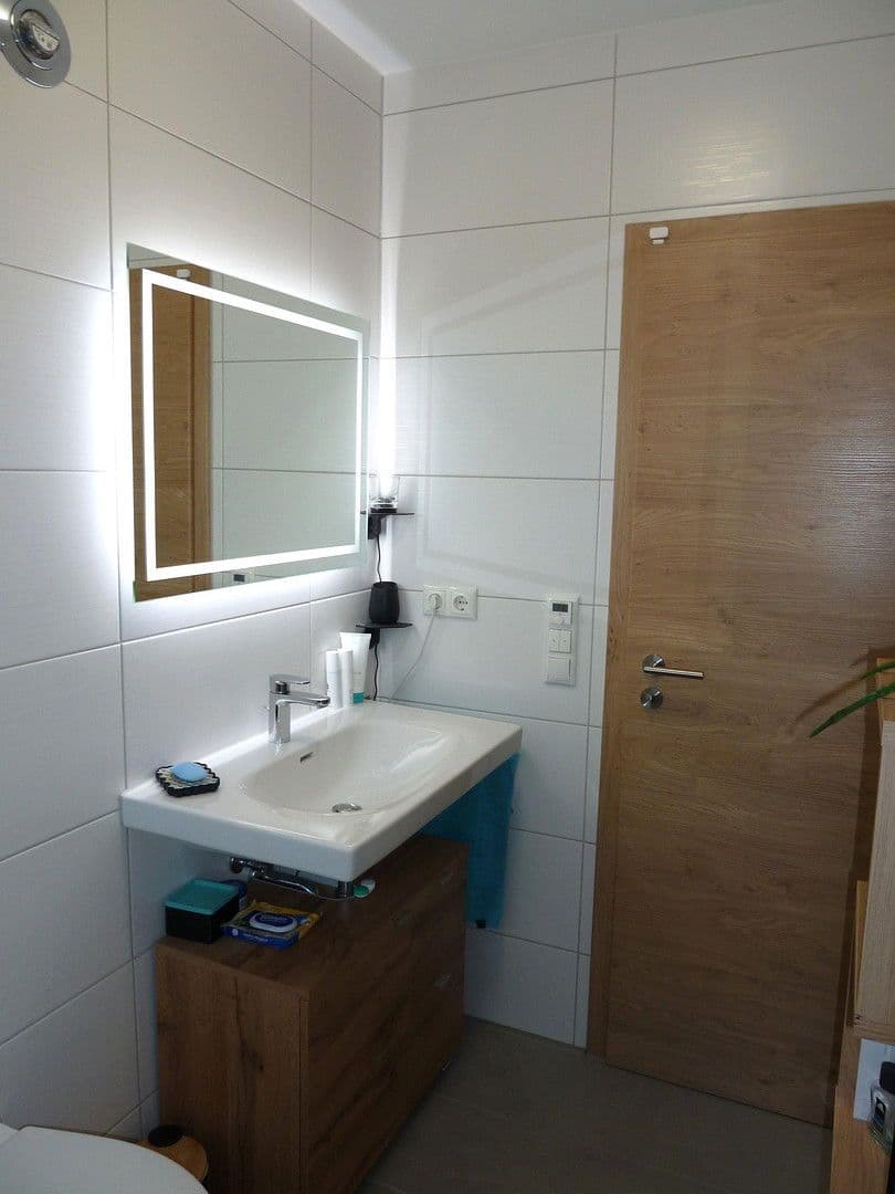 Prenájom bytu 3-izbový 73 m², Hohenwart Koppenbach, Bavorsko Prenájom bytu 3-izbový 73 m², Hohenwart Koppenbach, Bavorsko