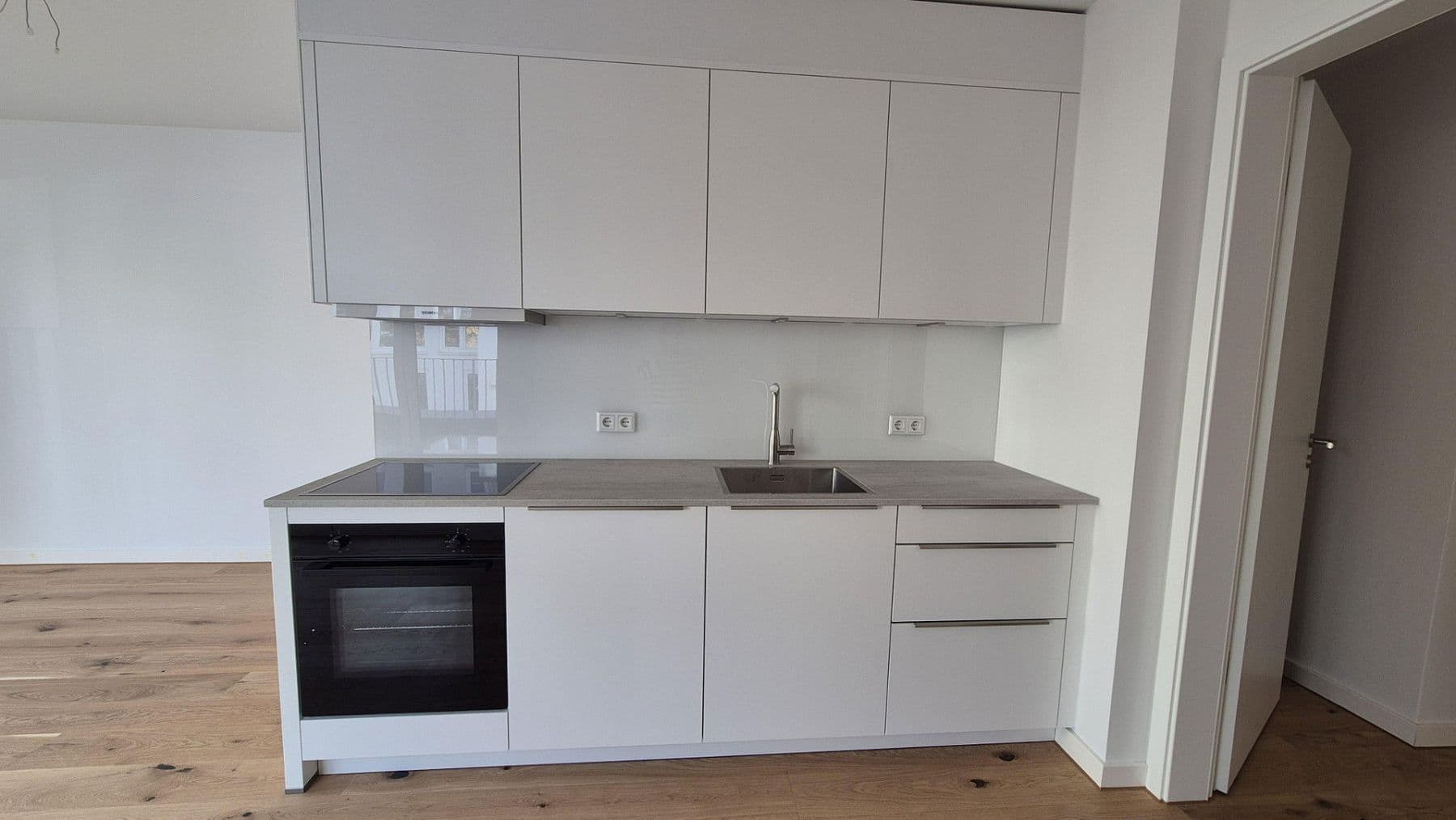 Prenájom bytu 3-izbový 66 m², Planegger Str. 63, München, Bavorsko Prenájom bytu 3-izbový 66 m², Planegger Str. 63, München, Bavorsko