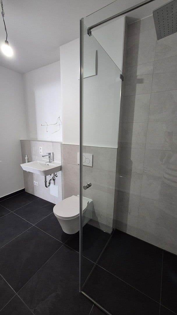 Prenájom bytu 3-izbový 66 m², Planegger Str. 63, München, Bavorsko Prenájom bytu 3-izbový 66 m², Planegger Str. 63, München, Bavorsko