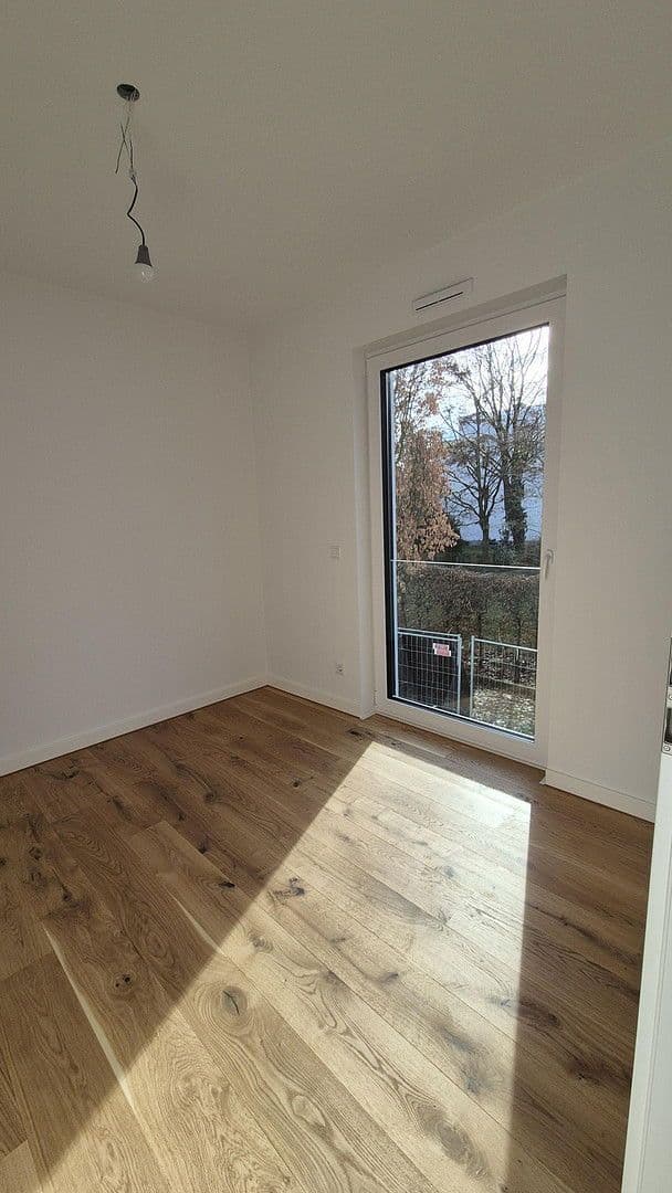 Prenájom bytu 3-izbový 66 m², Planegger Str. 63, München, Bavorsko Prenájom bytu 3-izbový 66 m², Planegger Str. 63, München, Bavorsko