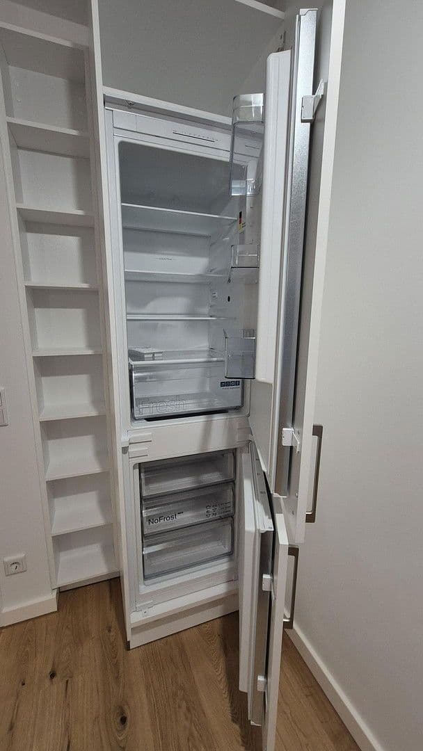 Prenájom bytu 3-izbový 66 m², Planegger Str. 63, München, Bavorsko Prenájom bytu 3-izbový 66 m², Planegger Str. 63, München, Bavorsko