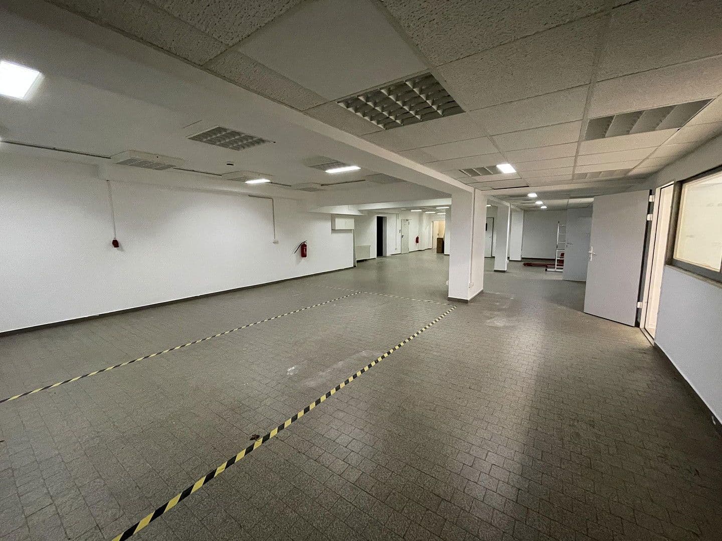 Prenájom kancelárie 440 m², Tulpenstr. 2-4, Dietzenbach, Hesensko Prenájom kancelárie 440 m², Tulpenstr. 2-4, Dietzenbach, Hesensko