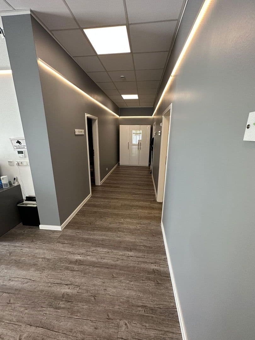 Predaj domu 430 m², Tulpenstr. 2-4, Dietzenbach, Hesensko Predaj domu 430 m², Tulpenstr. 2-4, Dietzenbach, Hesensko