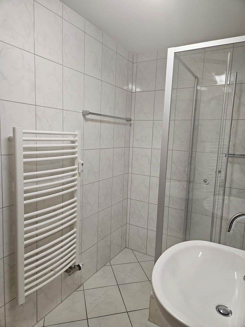 Prenájom bytu 2-izbový 60 m², Heilbronn, Bádensko-Wurttembersko Prenájom bytu 2-izbový 60 m², Heilbronn, Bádensko-Wurttembersko