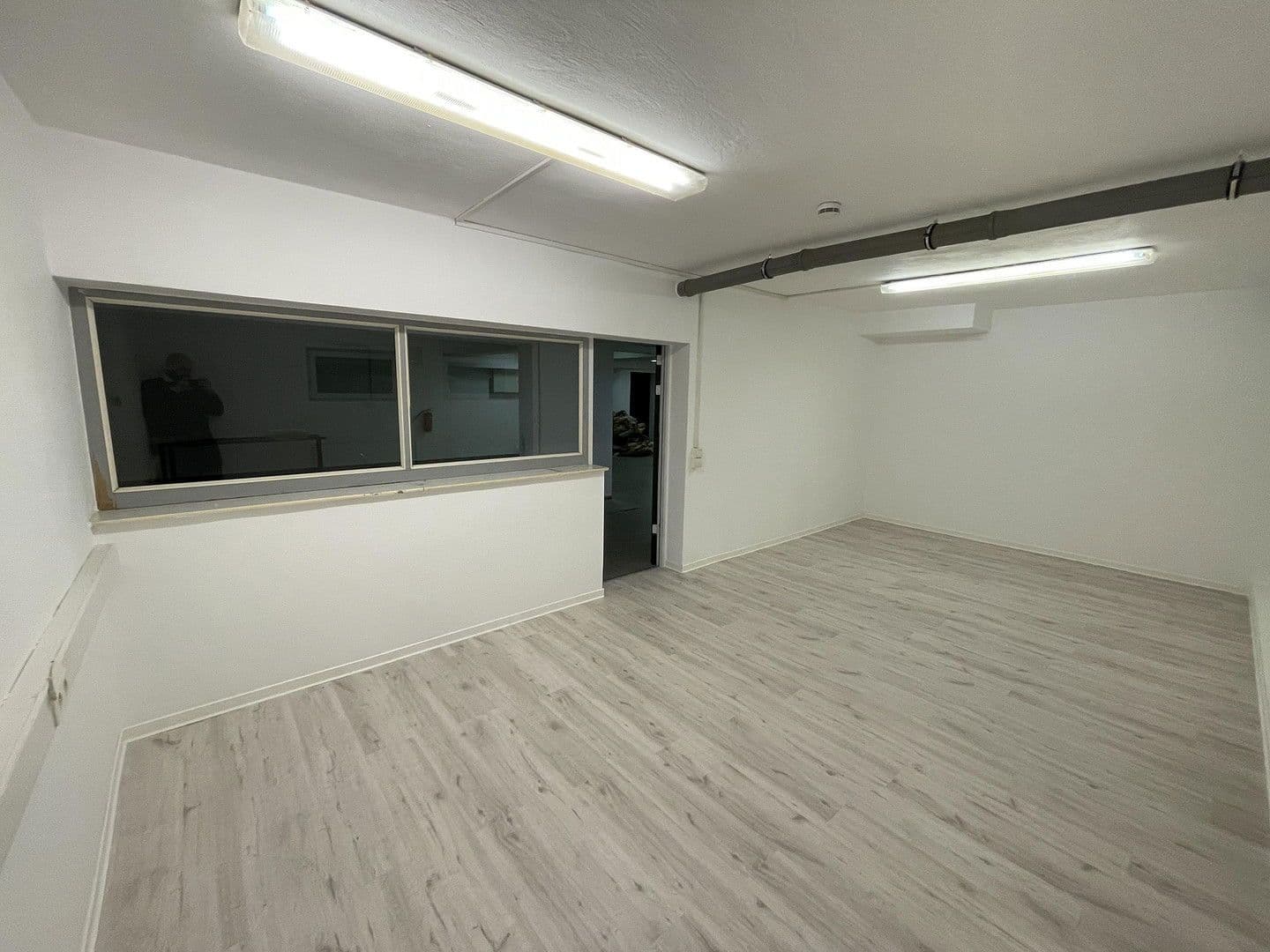 Predaj kancelárie 440 m², Tulpenstr. 2-4, Dietzenbach, Hesensko Predaj kancelárie 440 m², Tulpenstr. 2-4, Dietzenbach, Hesensko