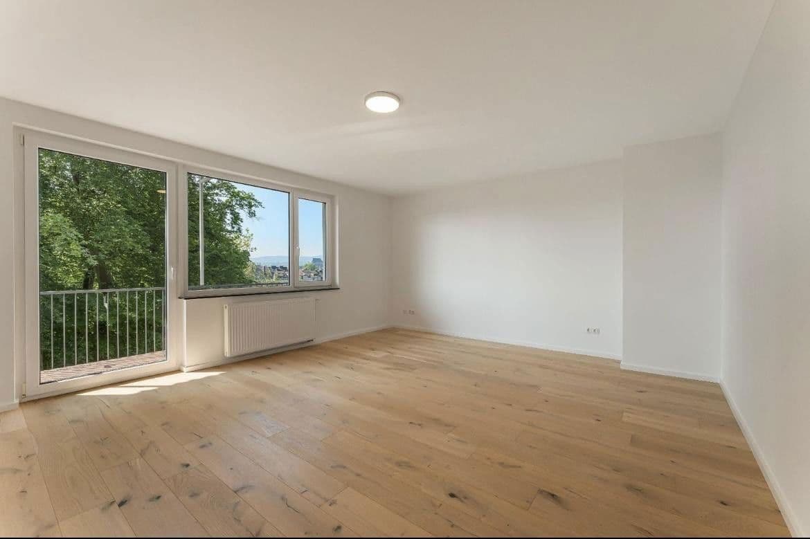 Predaj bytu 4-izbový 101 m², Königstein im Taunus, Hesensko Predaj bytu 4-izbový 101 m², Königstein im Taunus, Hesensko