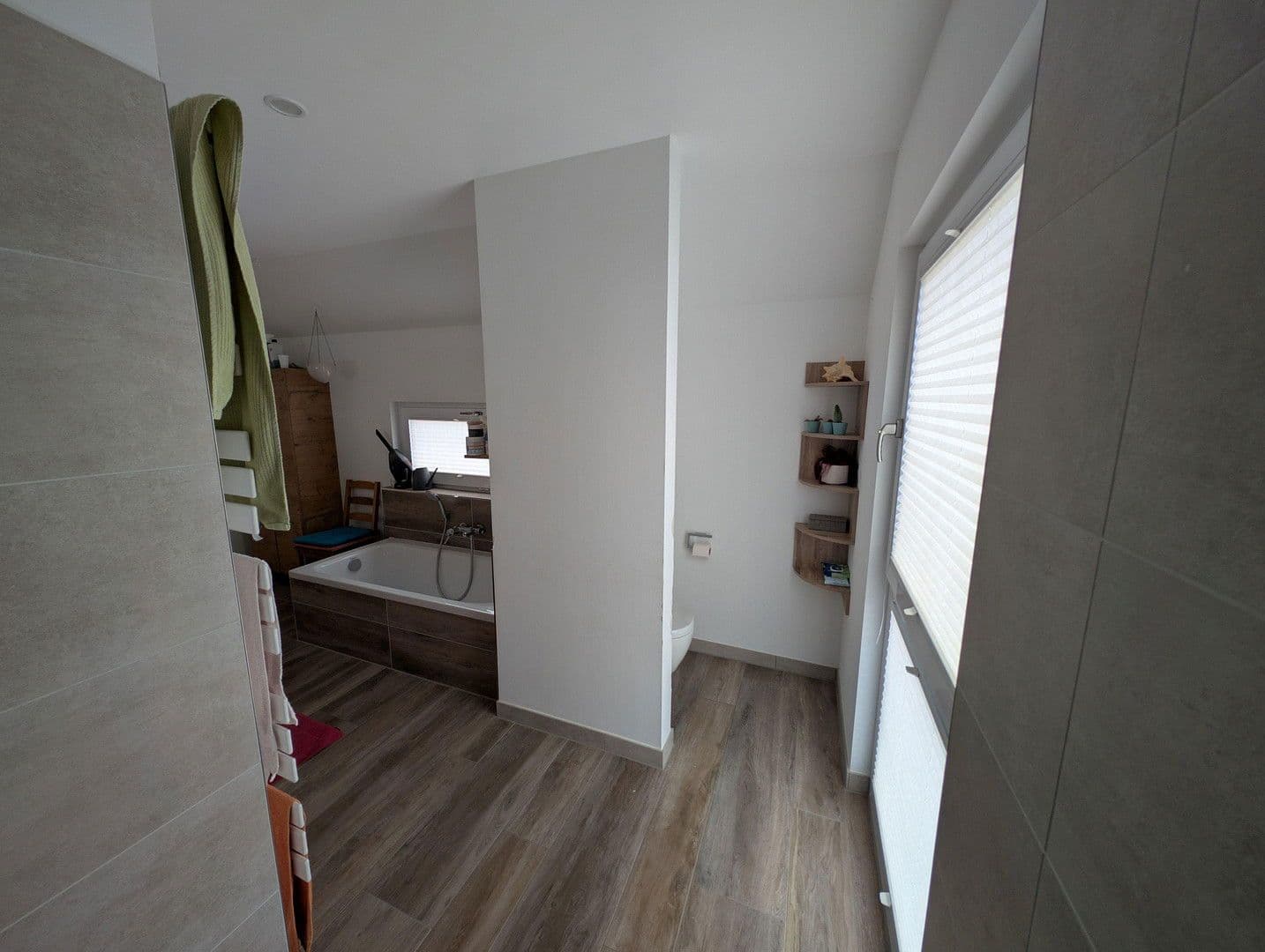 Predaj domu 174 m², pozemek 531 m², Walzbachtal, Bádensko-Wurttembersko Predaj domu 174 m², pozemek 531 m², Walzbachtal, Bádensko-Wurttembersko