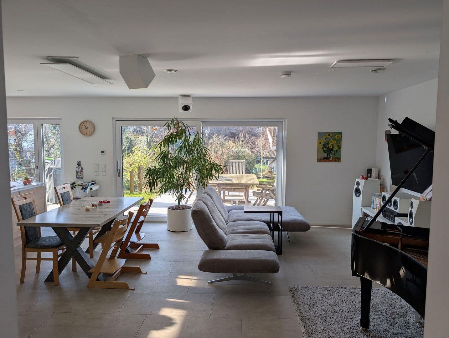 Predaj domu 174 m², pozemek 531 m², Walzbachtal, Bádensko-Wurttembersko Predaj domu 174 m², pozemek 531 m², Walzbachtal, Bádensko-Wurttembersko