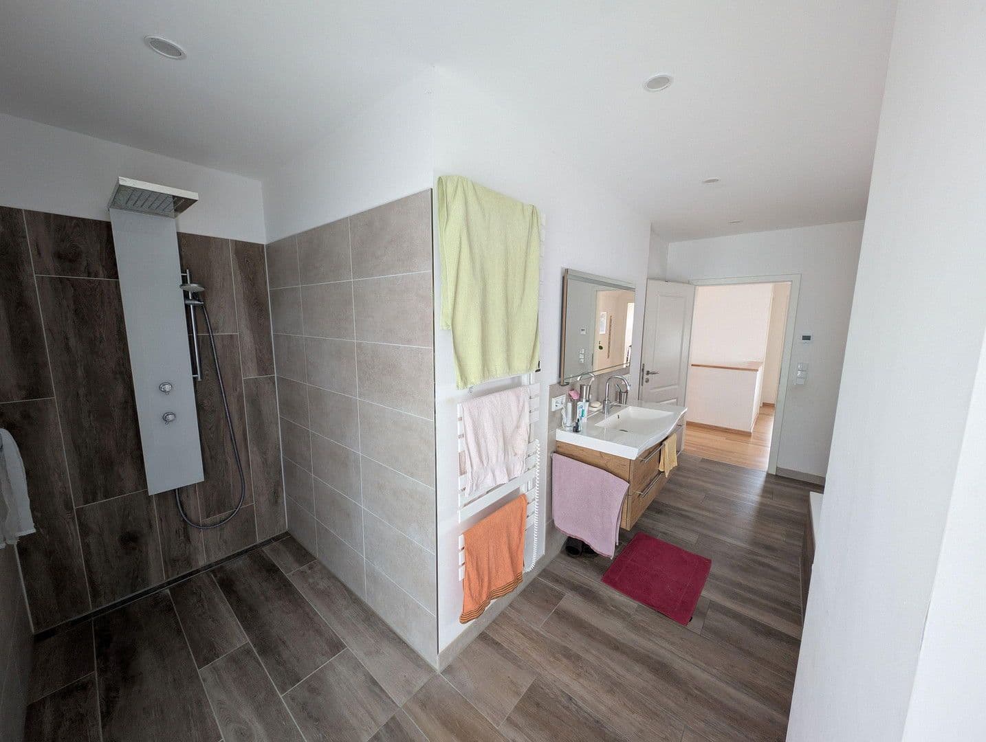 Predaj domu 174 m², pozemek 531 m², Walzbachtal, Bádensko-Wurttembersko Predaj domu 174 m², pozemek 531 m², Walzbachtal, Bádensko-Wurttembersko