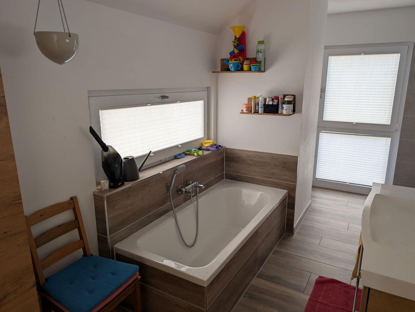 Predaj domu 174 m², pozemek 531 m², Walzbachtal, Bádensko-Wurttembersko Predaj domu 174 m², pozemek 531 m², Walzbachtal, Bádensko-Wurttembersko