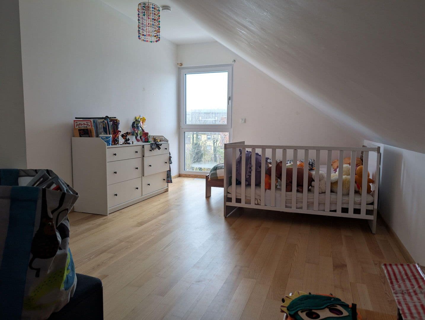 Predaj domu 174 m², pozemek 531 m², Walzbachtal, Bádensko-Wurttembersko Predaj domu 174 m², pozemek 531 m², Walzbachtal, Bádensko-Wurttembersko