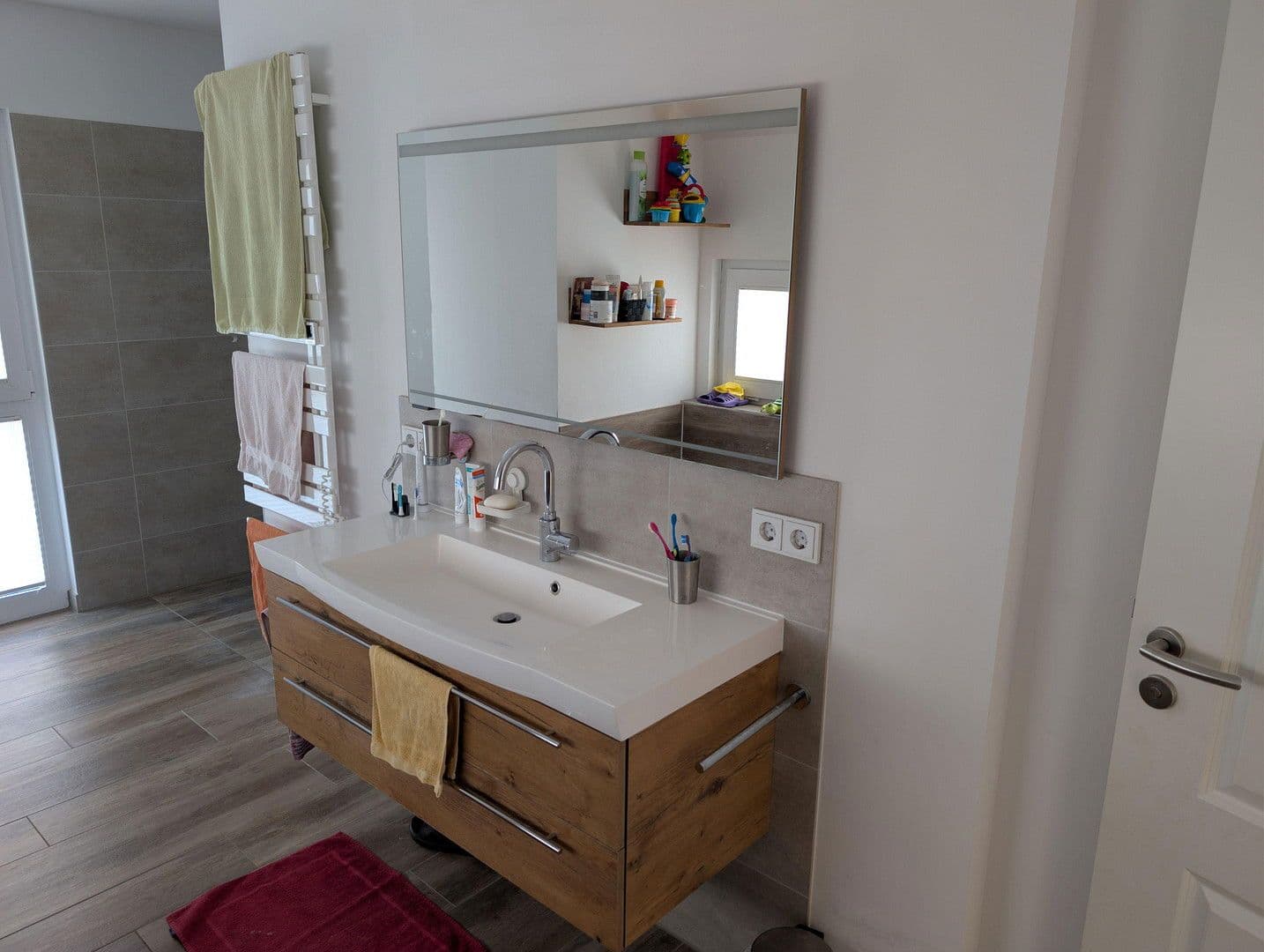 Predaj domu 174 m², pozemek 531 m², Walzbachtal, Bádensko-Wurttembersko Predaj domu 174 m², pozemek 531 m², Walzbachtal, Bádensko-Wurttembersko