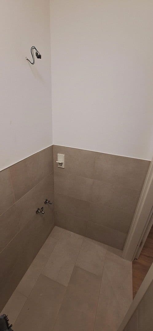 Prenájom kancelárie 100 m², Königsteiner Strasse 48, Bad Soden am Taunus, Hesensko Prenájom kancelárie 100 m², Königsteiner Strasse 48, Bad Soden am Taunus, Hesensko