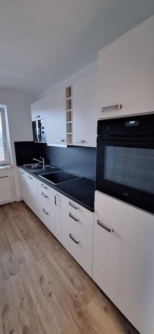 Prenájom kancelárie 100 m², Königsteiner Strasse 48, Bad Soden am Taunus, Hesensko Prenájom kancelárie 100 m², Königsteiner Strasse 48, Bad Soden am Taunus, Hesensko