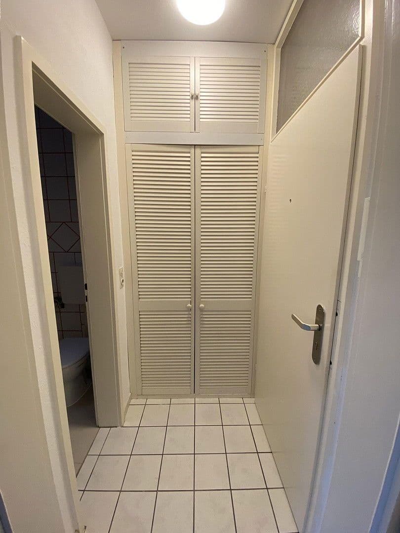 Prenájom bytu 1-izbový 29 m², Karlsruhe, Bádensko-Wurttembersko Prenájom bytu 1-izbový 29 m², Karlsruhe, Bádensko-Wurttembersko