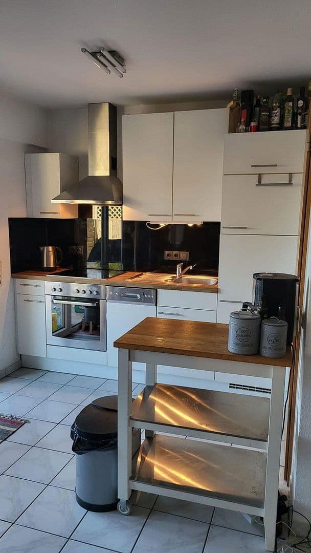 Prenájom bytu 2-izbový 66 m², Bonn, Severné Porýnie - Westfálsko Prenájom bytu 2-izbový 66 m², Bonn, Severné Porýnie - Westfálsko