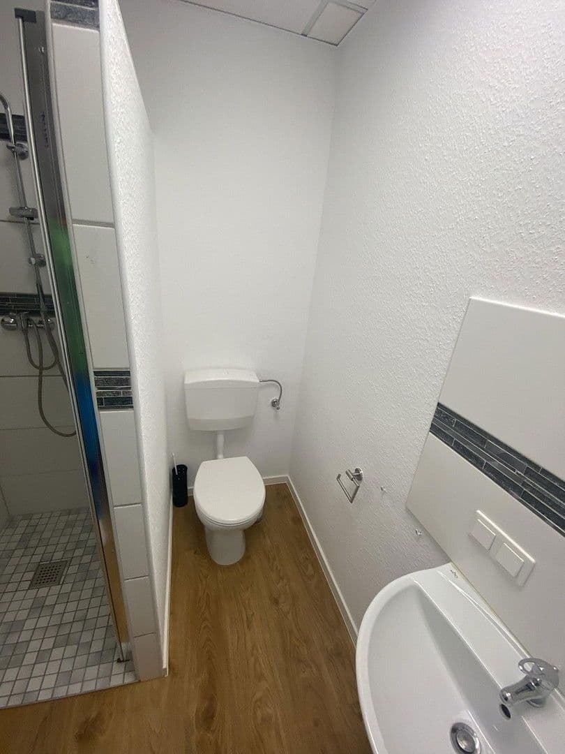 Prenájom bytu 14 m², Hochheimer Straße 1, Worms, Porýnie-Falcko Prenájom bytu 14 m², Hochheimer Straße 1, Worms, Porýnie-Falcko