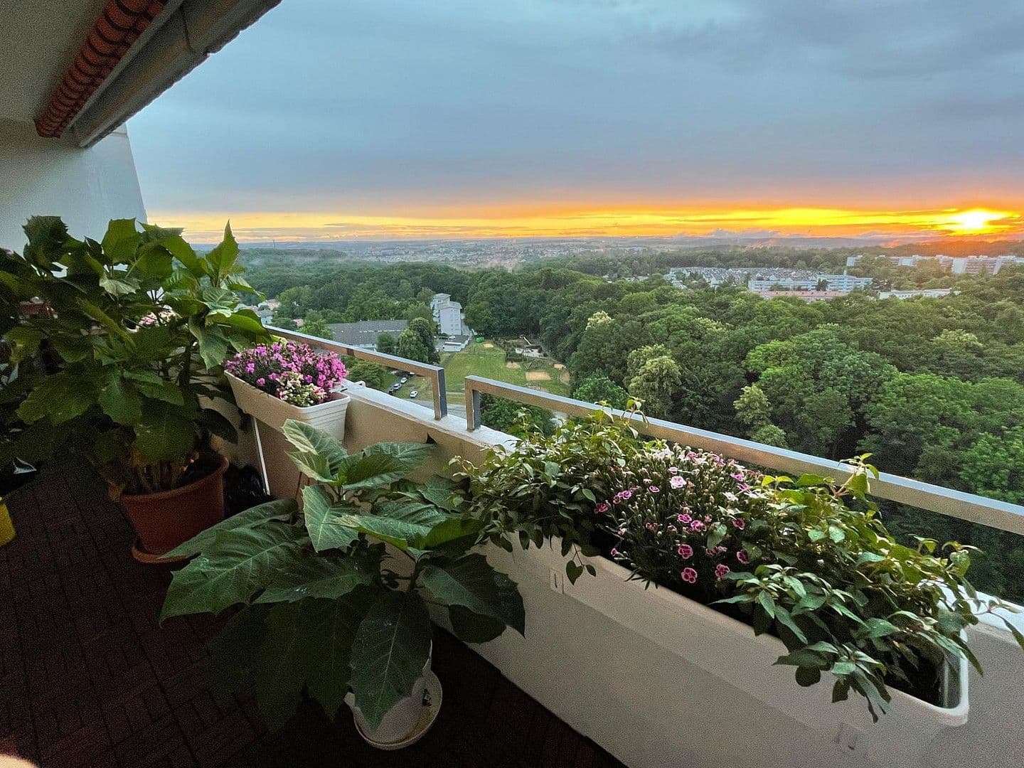 Predaj bytu 4-izbový 109 m², Sindelfingen, Bádensko-Wurttembersko Predaj bytu 4-izbový 109 m², Sindelfingen, Bádensko-Wurttembersko