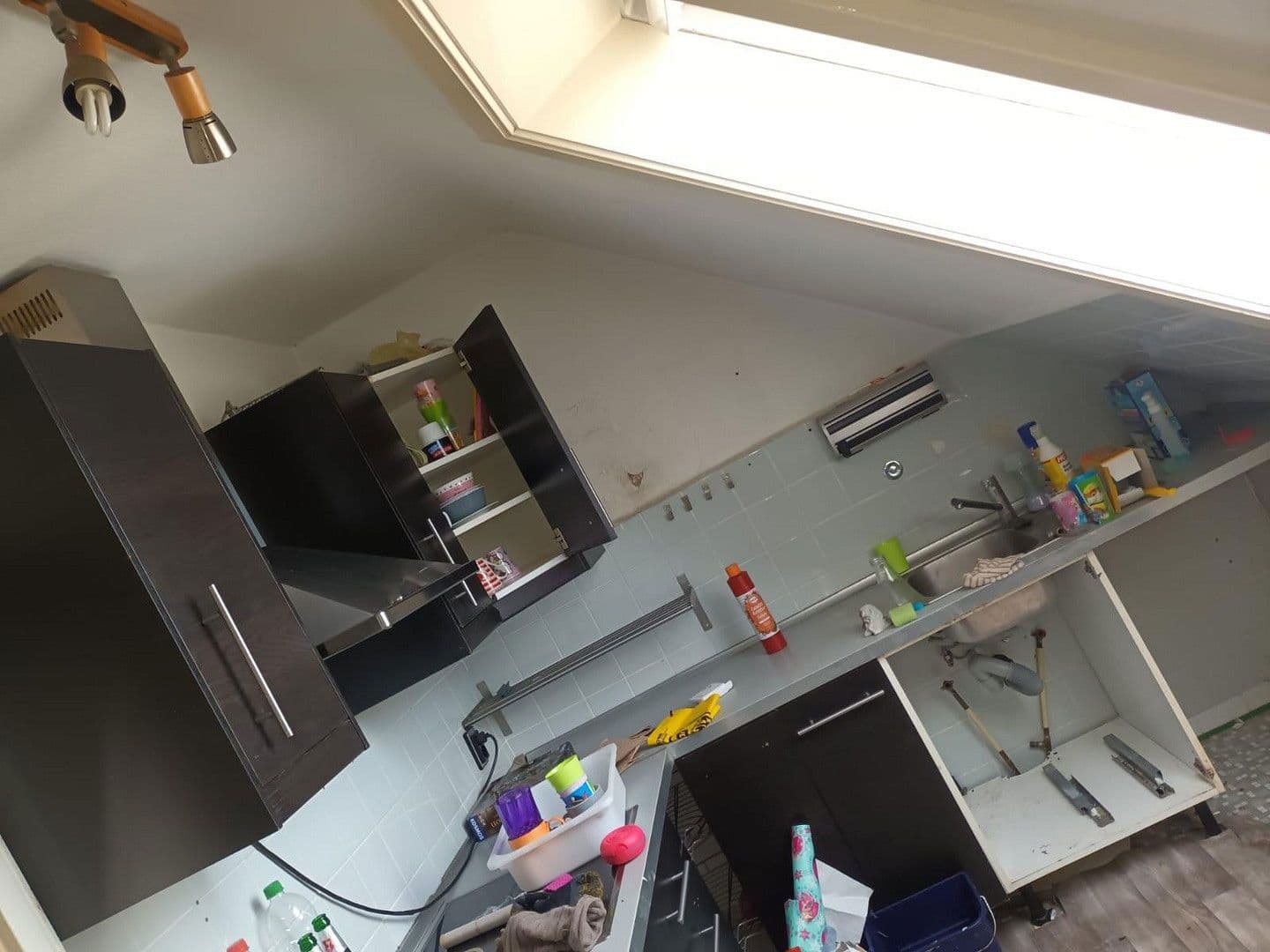 Predaj domu 616 m², pozemek 1.420 m², Mühlenstr.56, Neumünster, Šlezvicko-Holštajnsko Predaj domu 616 m², pozemek 1.420 m², Mühlenstr.56, Neumünster, Šlezvicko-Holštajnsko