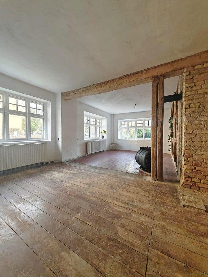 Predaj domu 900 m², pozemek 17.233 m², Badinger Weg 25, Zehdenick, Brandenbursko Predaj domu 900 m², pozemek 17.233 m², Badinger Weg 25, Zehdenick, Brandenbursko