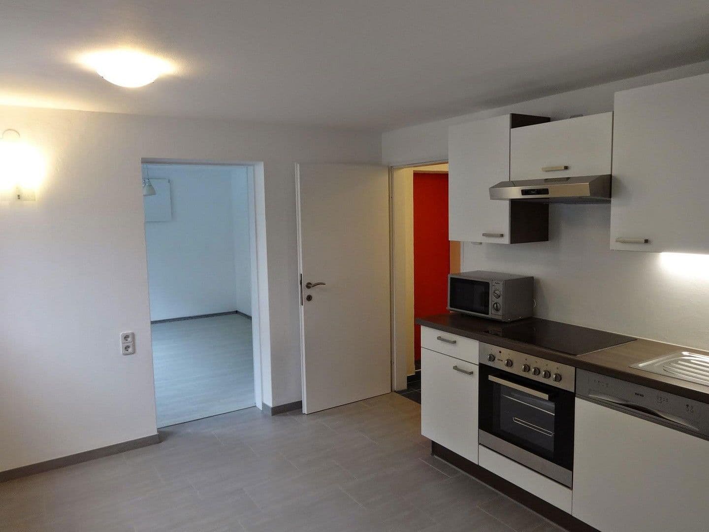 Prenájom bytu 1-izbový 32 m², Sparkassenstraße 12 Tür 2, Neumarkt am Wallersee, Salzbursko Prenájom bytu 1-izbový 32 m², Sparkassenstraße 12 Tür 2, Neumarkt am Wallersee, Salzbursko