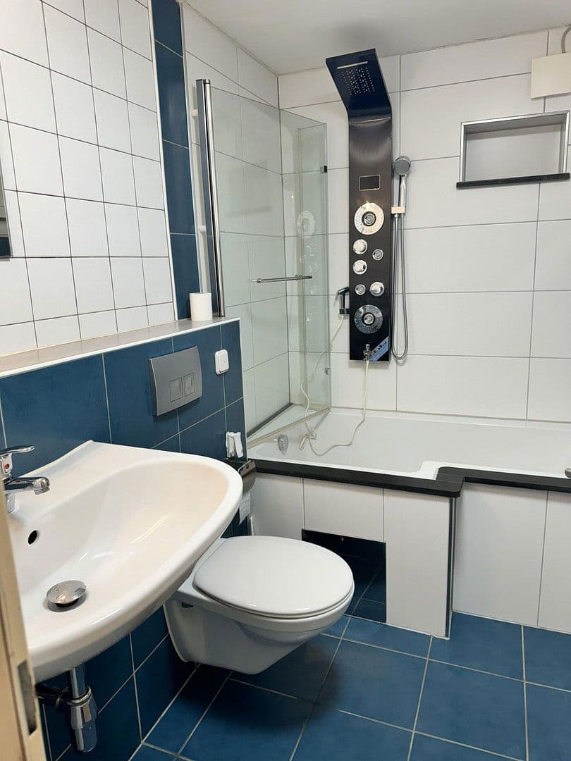 Prenájom bytu 1-izbový 32 m², Sparkassenstraße 12 Tür 2, Neumarkt am Wallersee, Salzbursko Prenájom bytu 1-izbový 32 m², Sparkassenstraße 12 Tür 2, Neumarkt am Wallersee, Salzbursko