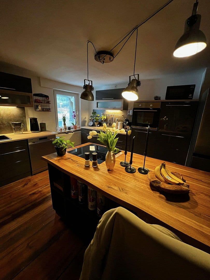 Prenájom bytu 4-izbový 165 m², Berliner Straße 73, Oderberg, Brandenbursko Prenájom bytu 4-izbový 165 m², Berliner Straße 73, Oderberg, Brandenbursko