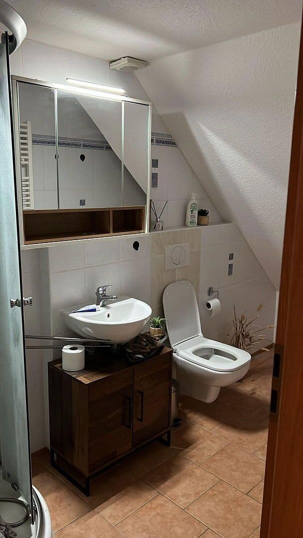 Prenájom bytu 4-izbový 165 m², Berliner Straße 73, Oderberg, Brandenbursko Prenájom bytu 4-izbový 165 m², Berliner Straße 73, Oderberg, Brandenbursko