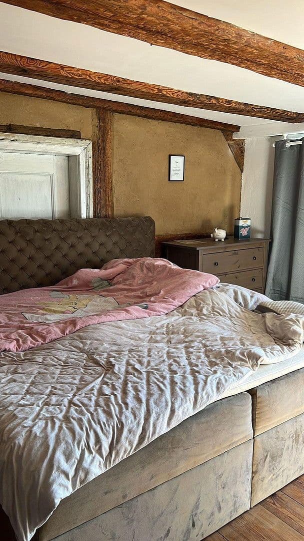 Prenájom bytu 4-izbový 165 m², Berliner Straße 73, Oderberg, Brandenbursko Prenájom bytu 4-izbový 165 m², Berliner Straße 73, Oderberg, Brandenbursko