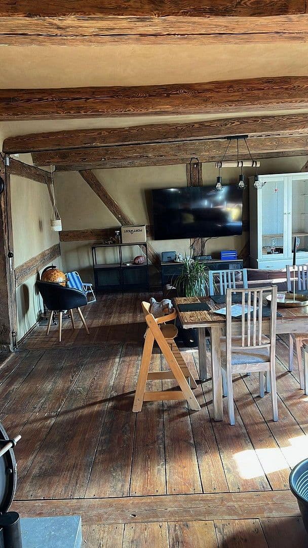 Prenájom bytu 4-izbový 165 m², Berliner Straße 73, Oderberg, Brandenbursko Prenájom bytu 4-izbový 165 m², Berliner Straße 73, Oderberg, Brandenbursko