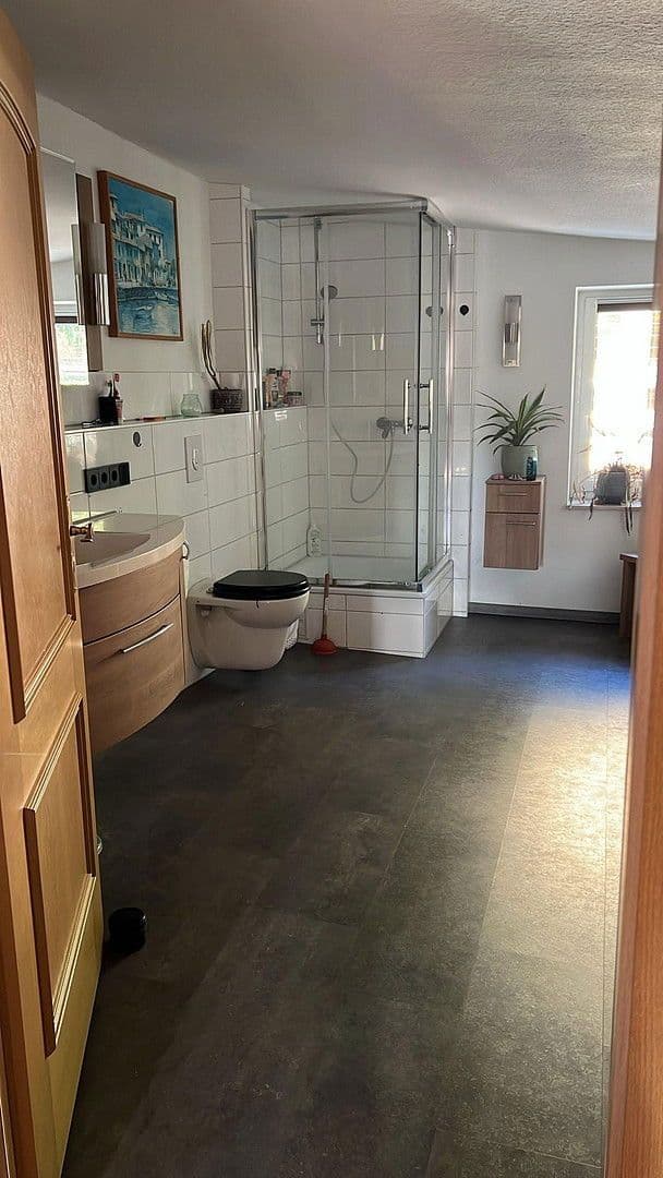 Prenájom bytu 4-izbový 165 m², Berliner Straße 73, Oderberg, Brandenbursko Prenájom bytu 4-izbový 165 m², Berliner Straße 73, Oderberg, Brandenbursko