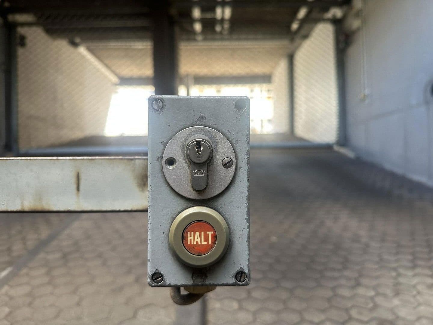 Predaj garáže, Rhöndorfer Straße 8, Köln, Severné Porýnie - Westfálsko Predaj garáže, Rhöndorfer Straße 8, Köln, Severné Porýnie - Westfálsko