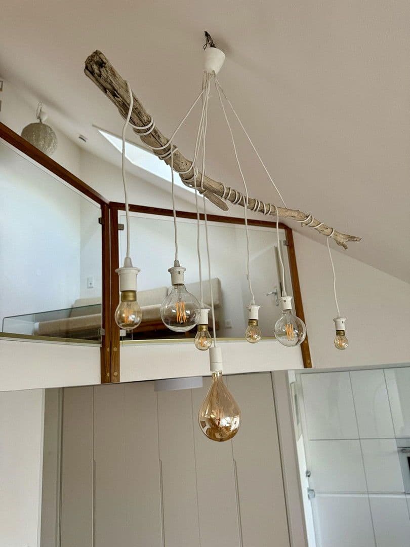 Prenájom bytu 4-izbový 90 m², München, Bavorsko Prenájom bytu 4-izbový 90 m², München, Bavorsko