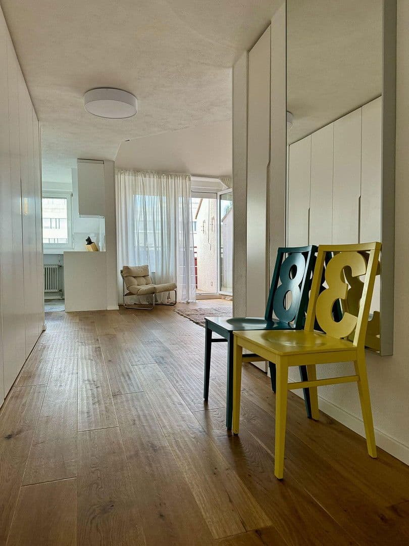 Prenájom bytu 4-izbový 90 m², München, Bavorsko Prenájom bytu 4-izbový 90 m², München, Bavorsko