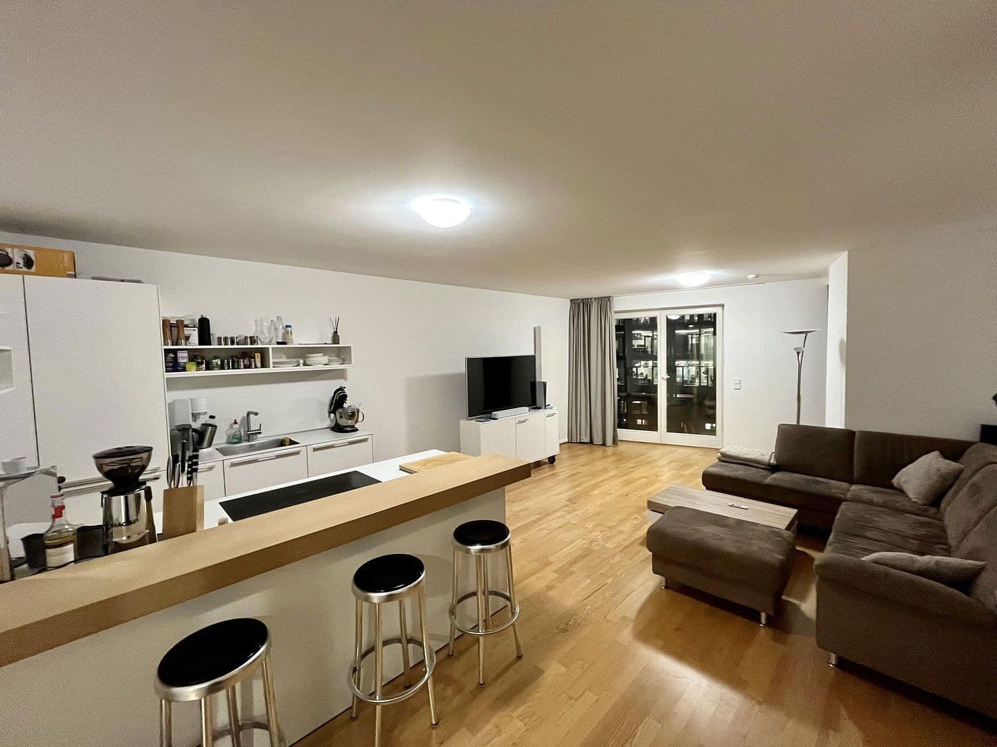 Prenájom bytu 2-izbový 57 m², Gertigstraße 16b, Hamburg, Hamburg Prenájom bytu 2-izbový 57 m², Gertigstraße 16b, Hamburg, Hamburg