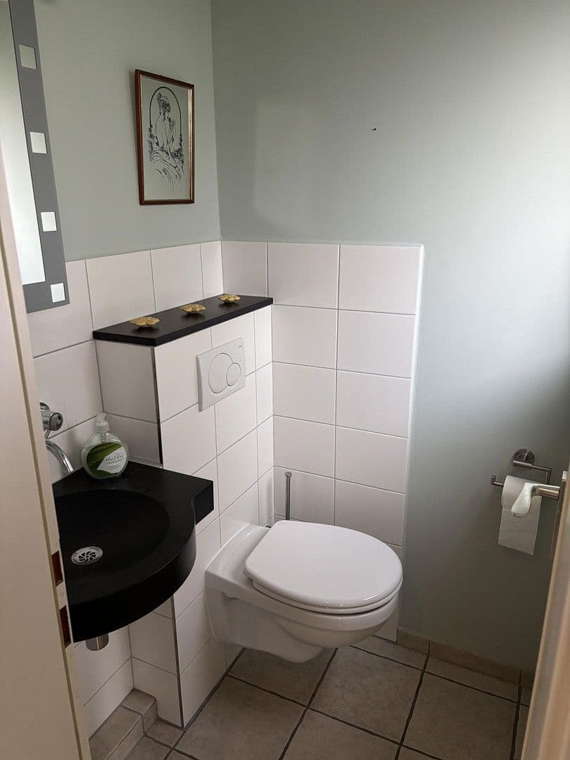 Predaj domu 130 m², pozemek 305 m², Mainz, Porýnie-Falcko Predaj domu 130 m², pozemek 305 m², Mainz, Porýnie-Falcko