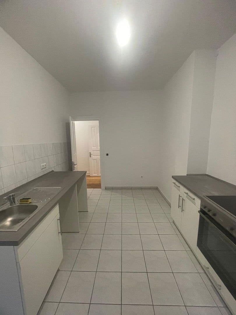 Prenájom bytu 3-izbový 89 m², Mozartstr. 27, Hamburg, Hamburg Prenájom bytu 3-izbový 89 m², Mozartstr. 27, Hamburg, Hamburg