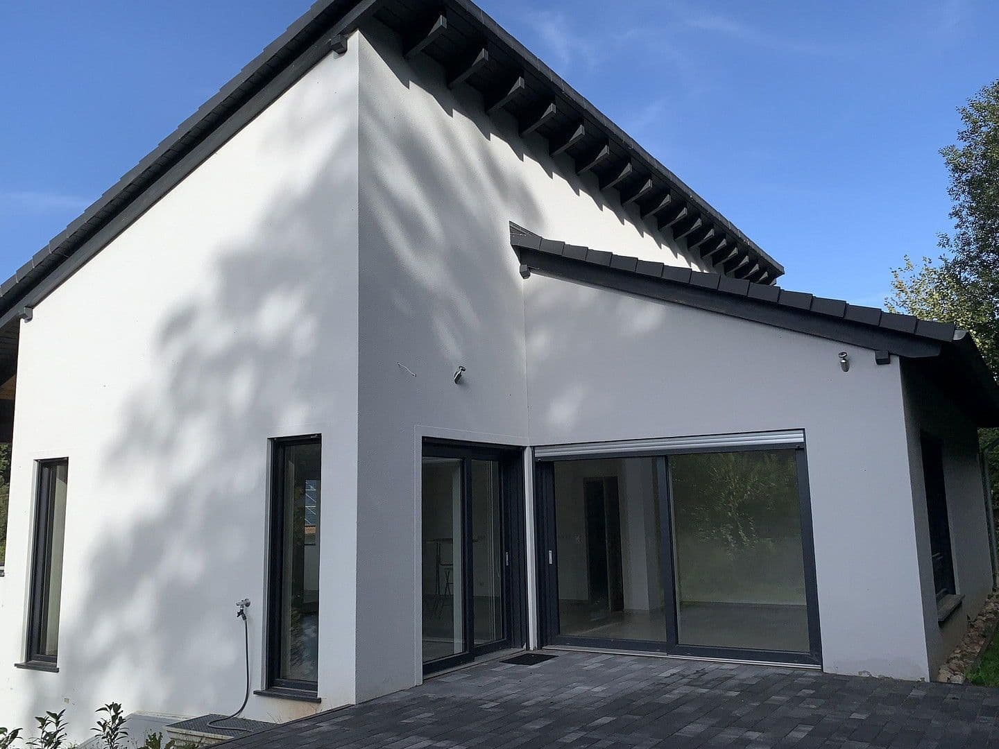 Predaj domu 200 m², pozemek 960 m², Zweibrücken, Porýnie-Falcko Predaj domu 200 m², pozemek 960 m², Zweibrücken, Porýnie-Falcko
