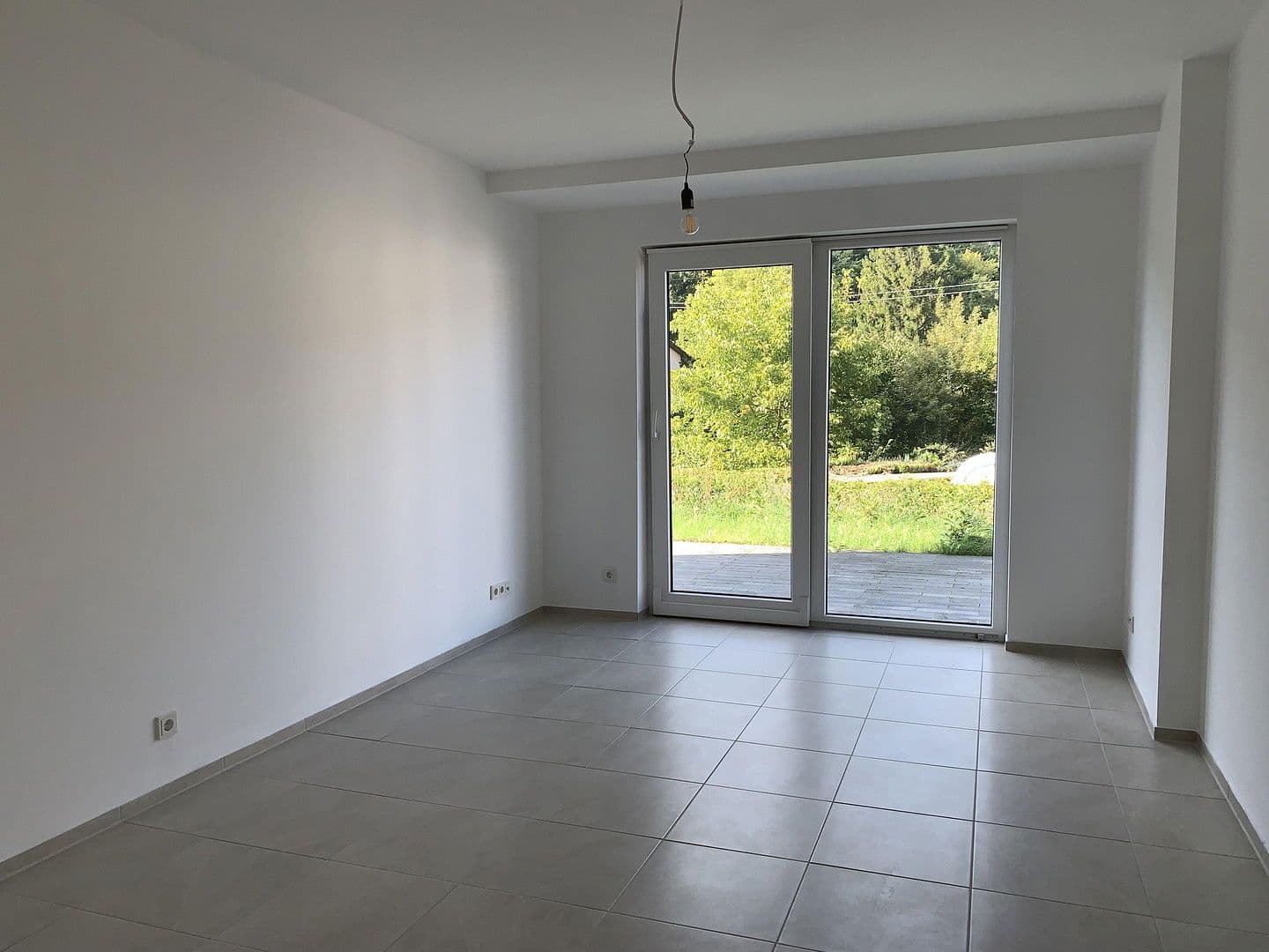 Predaj domu 200 m², pozemek 960 m², Zweibrücken, Porýnie-Falcko Predaj domu 200 m², pozemek 960 m², Zweibrücken, Porýnie-Falcko
