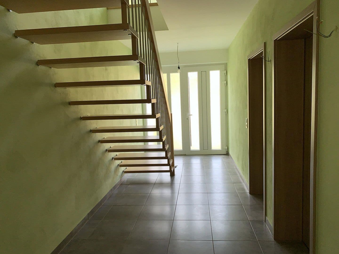 Predaj domu 200 m², pozemek 960 m², Zweibrücken, Porýnie-Falcko Predaj domu 200 m², pozemek 960 m², Zweibrücken, Porýnie-Falcko