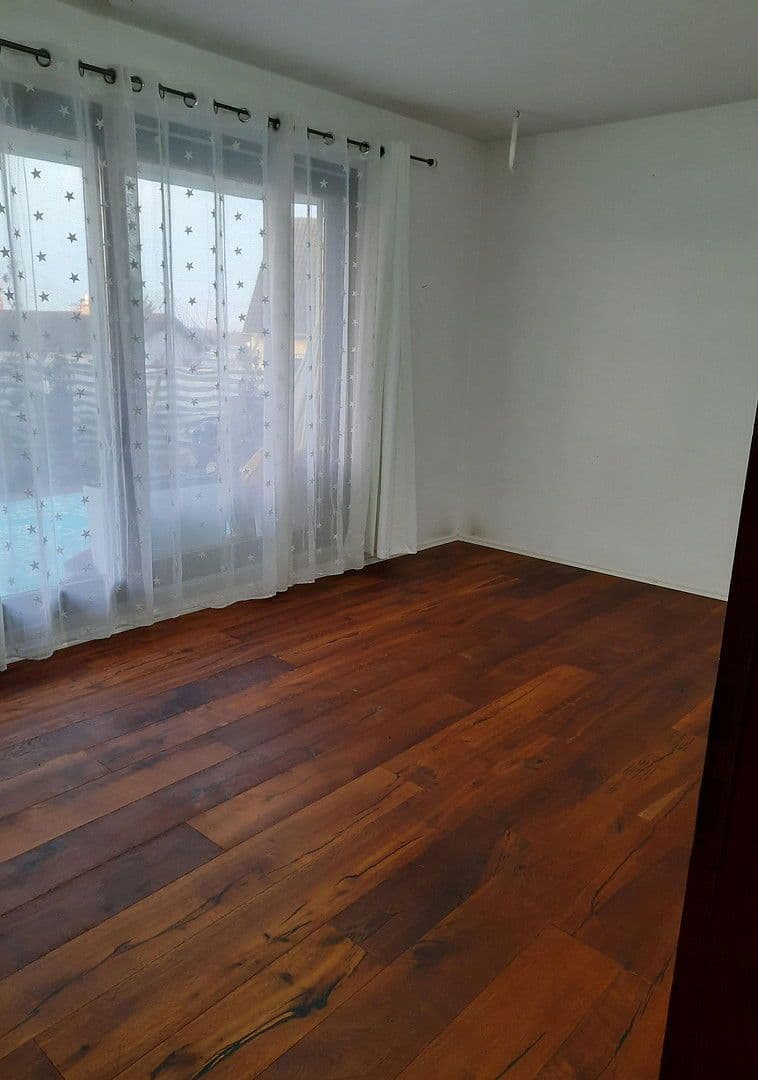 Predaj bytu 7-izbový 192 m², Bergisch Gladbach, Severné Porýnie - Westfálsko Predaj bytu 7-izbový 192 m², Bergisch Gladbach, Severné Porýnie - Westfálsko