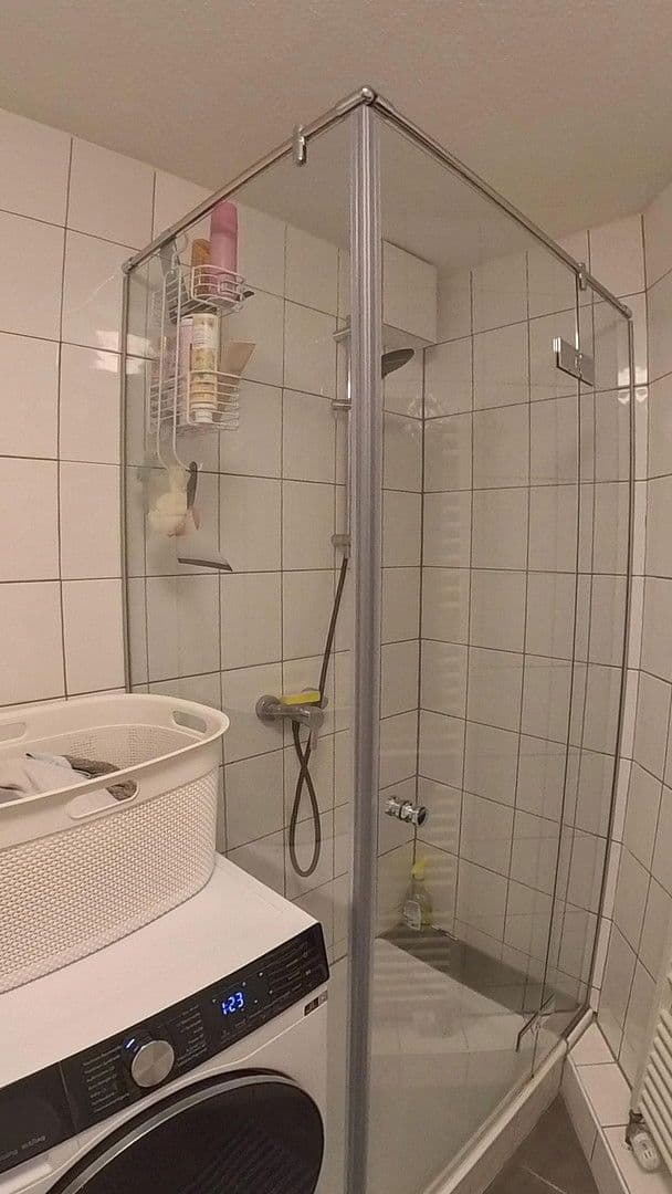 Prenájom bytu 2-izbový 67 m², Ruhrstraße 58, Witten, Severné Porýnie - Westfálsko Prenájom bytu 2-izbový 67 m², Ruhrstraße 58, Witten, Severné Porýnie - Westfálsko