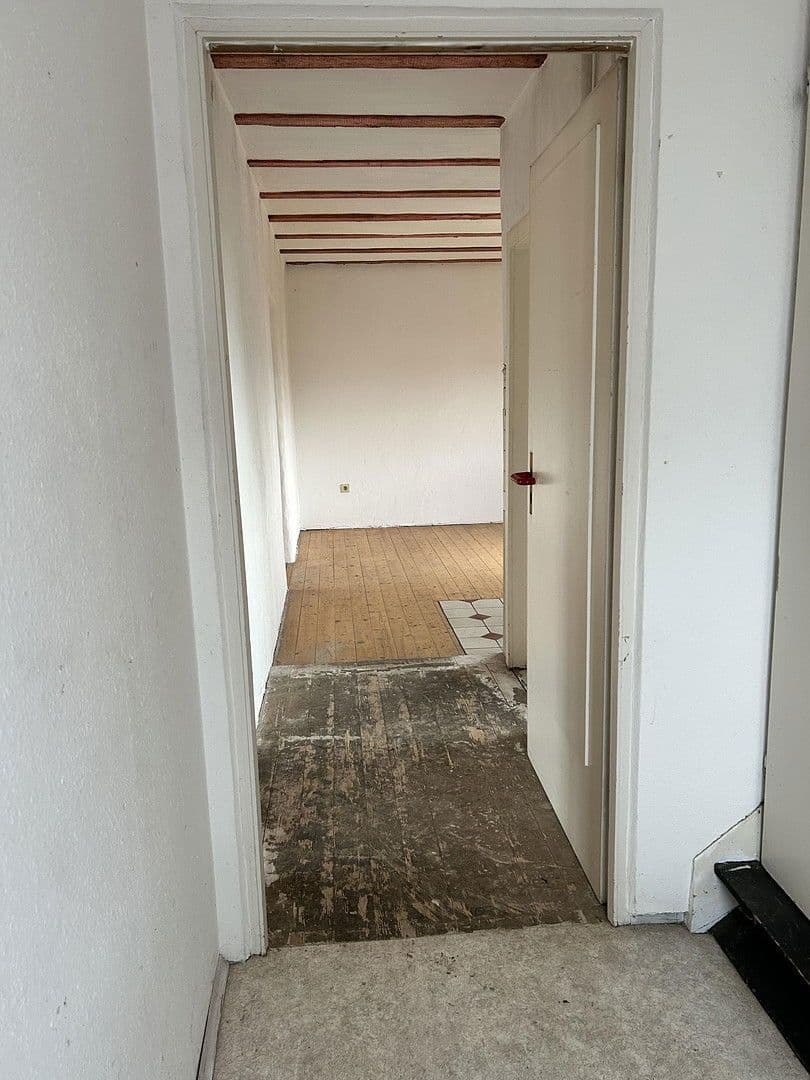 Predaj domu 128 m², pozemek 451 m², Albert Schmitt Str. 11, Sandhausen, Bádensko-Wurttembersko Predaj domu 128 m², pozemek 451 m², Albert Schmitt Str. 11, Sandhausen, Bádensko-Wurttembersko