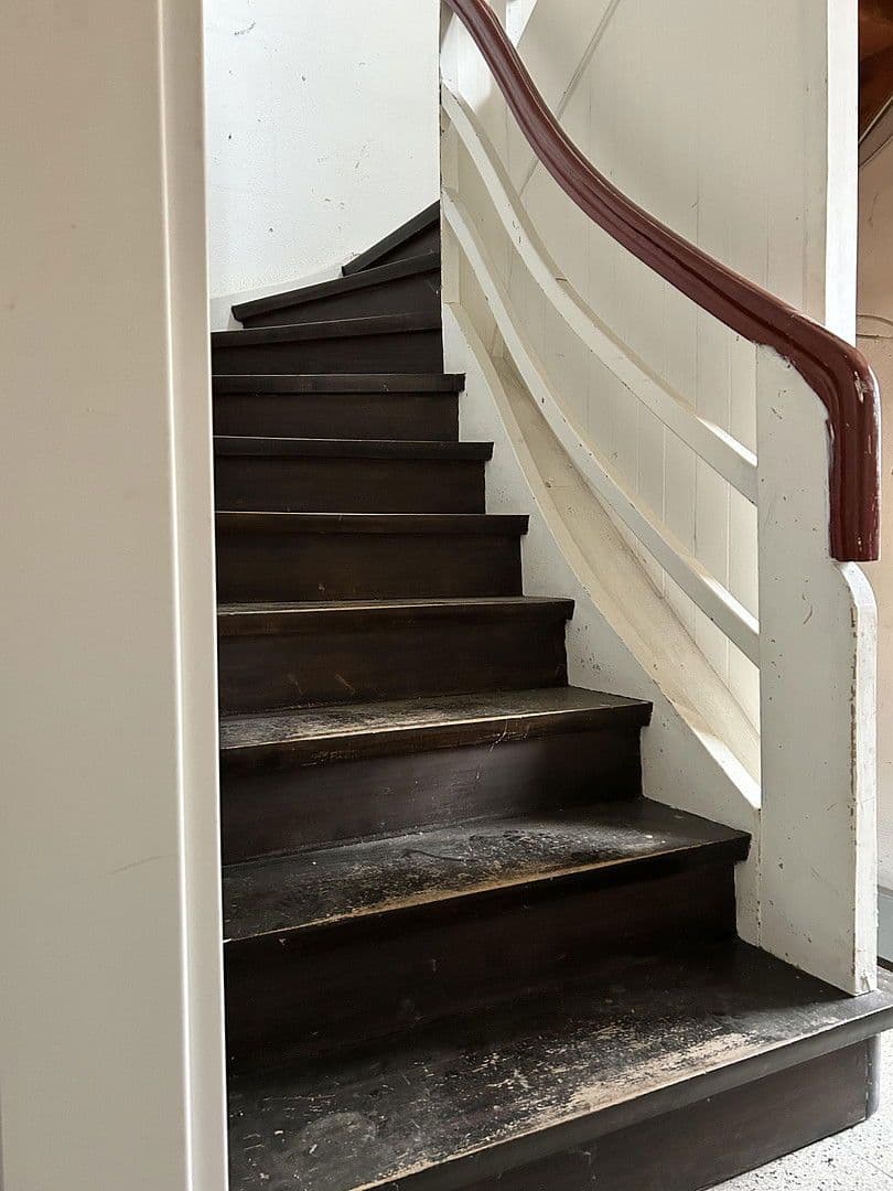 Predaj domu 128 m², pozemek 451 m², Albert Schmitt Str. 11, Sandhausen, Bádensko-Wurttembersko Predaj domu 128 m², pozemek 451 m², Albert Schmitt Str. 11, Sandhausen, Bádensko-Wurttembersko