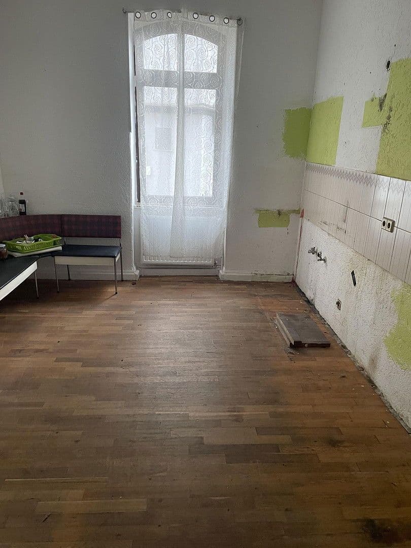 Predaj domu 295 m², pozemek 330 m², Zweibrücken, Porýnie-Falcko Predaj domu 295 m², pozemek 330 m², Zweibrücken, Porýnie-Falcko