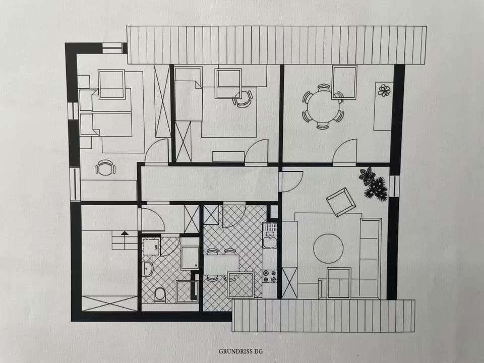 Predaj domu 295 m², pozemek 330 m², Zweibrücken, Porýnie-Falcko Predaj domu 295 m², pozemek 330 m², Zweibrücken, Porýnie-Falcko