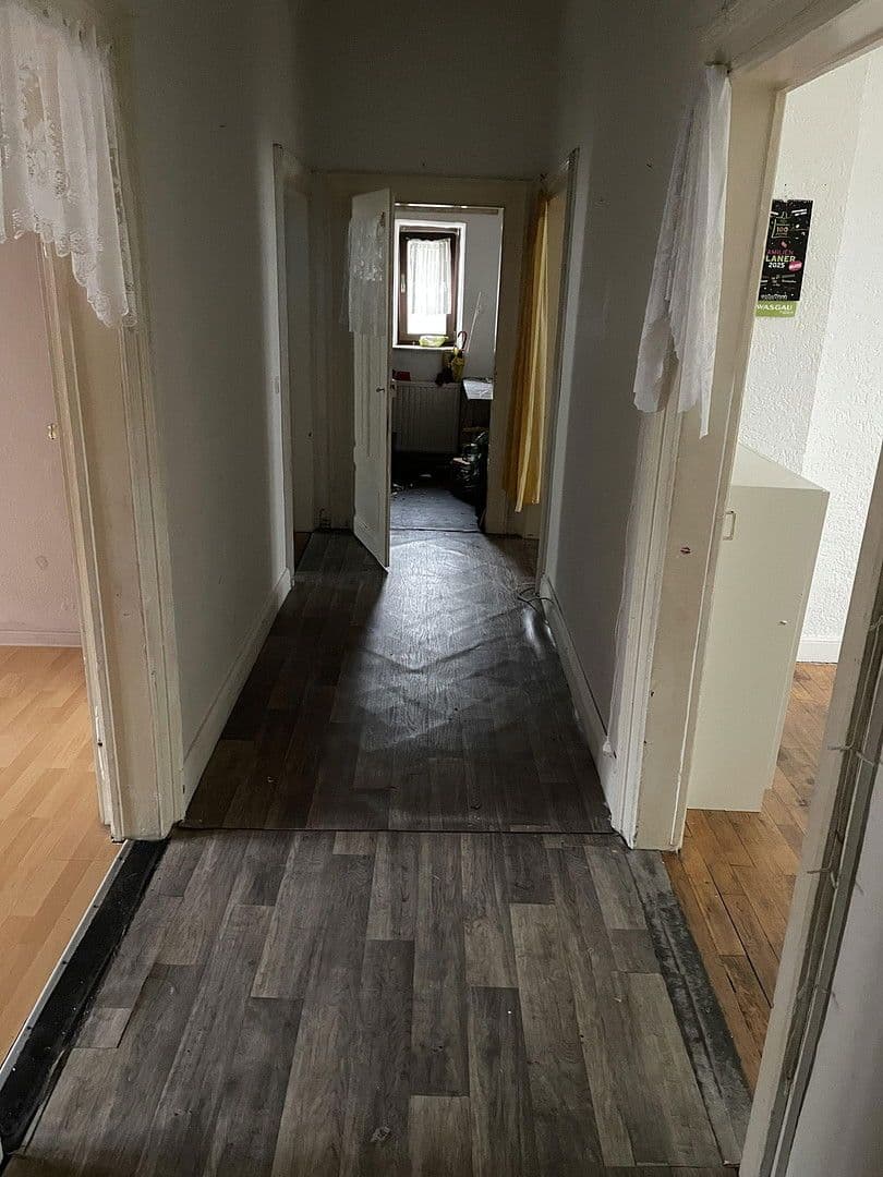 Predaj domu 295 m², pozemek 330 m², Zweibrücken, Porýnie-Falcko Predaj domu 295 m², pozemek 330 m², Zweibrücken, Porýnie-Falcko