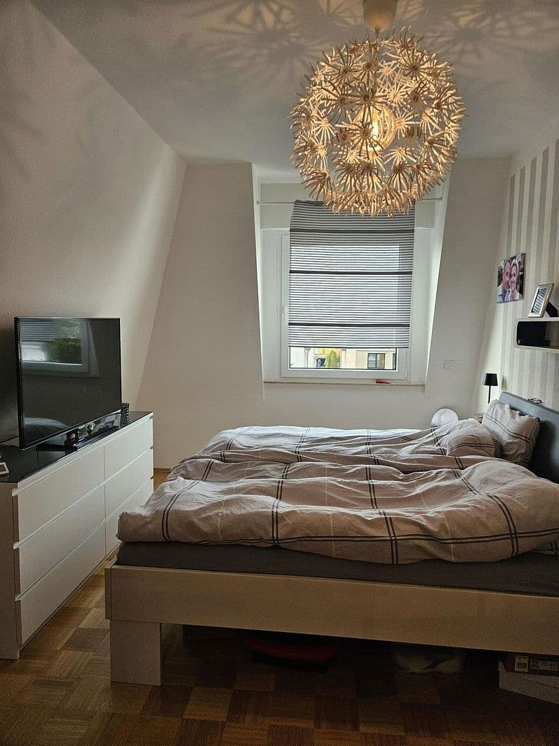 Prenájom bytu 3-izbový 105 m², Hugenottenallee 95-97, Neu-Isenburg, Hesensko Prenájom bytu 3-izbový 105 m², Hugenottenallee 95-97, Neu-Isenburg, Hesensko